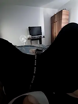 Snapshot of benalexa1992 chatting on February 2026 11:42:02 AM benalexa1992 online show from February 2026 11:42:02 AM