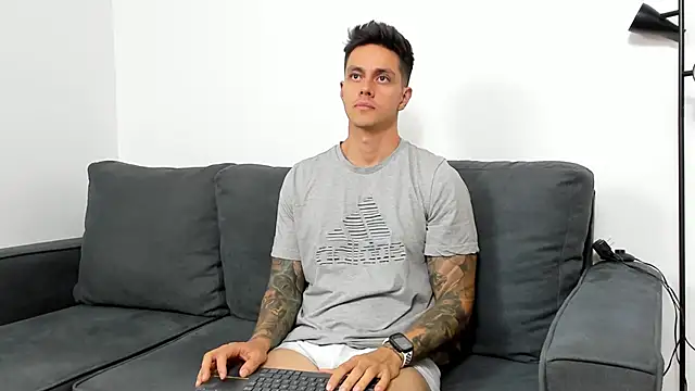 JeanBroc online show from October 2025 08:20:02 PM