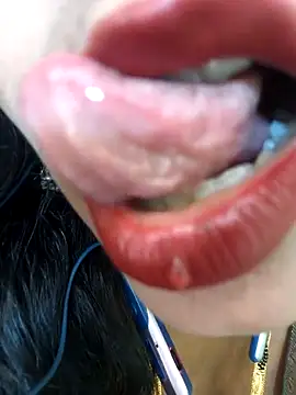 Lovely12streaming online show from October 2025 08:15:01 PM