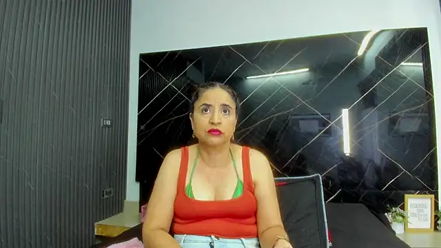 Yaya    11 online show from September 2025 04:28:01 AM