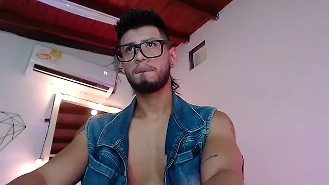 Colby brown03 online show from February 2026 07:32:02 PM