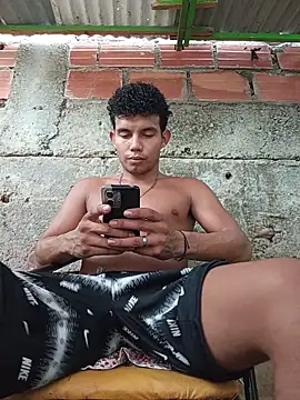 alex candela online show from November 2025 08:22:01 PM