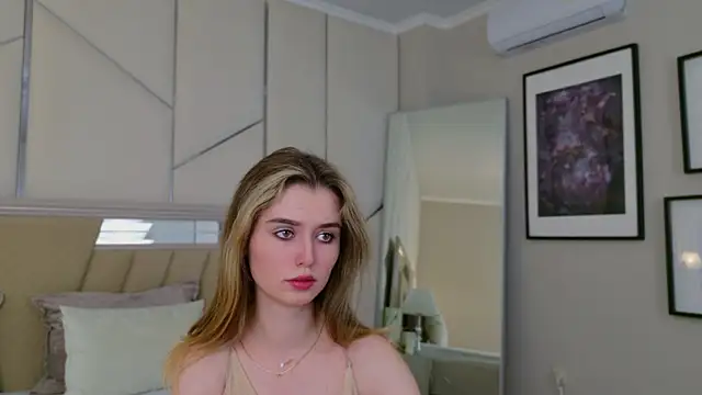 MarybethSnow online show from January 2025 04:10:01 PM