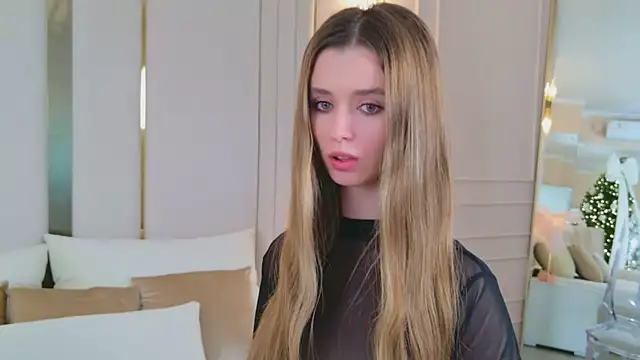 MarybethSnow online show from November 2025 05:23:02 PM