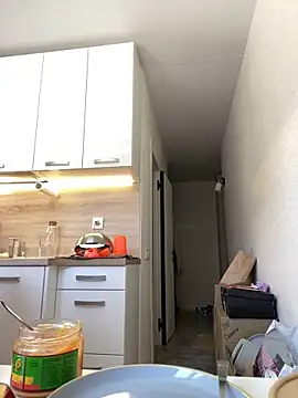 SuzieMurray online show from March 2025 07:20:02 AM