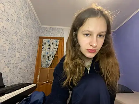 Snapshot of Eva_Angel3 chatting on May 2026 05:51:02 PM Eva Angel3 online show from May 2026 05:51:02 PM