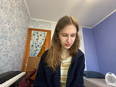 Snapshot of Eva_Angel3 chatting on May 2026 03:41:01 PM Eva Angel3 online show from May 2026 03:41:01 PM