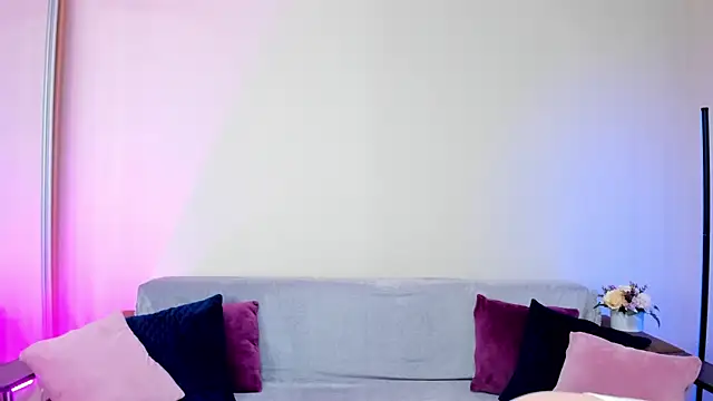 MelodyHudson online show from September 2025 05:18:01 AM