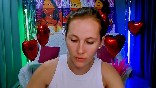 Snapshot of MichelleOrtis chatting on March 2025 05:54:02 PM MichelleOrtis online show from March 2025 05:54:02 PM