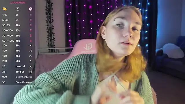 ReddHotPipper online show from January 2025 01:03:01 AM