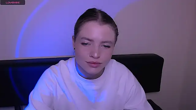 MissOliviaa  online show from November 2025 08:27:02 AM