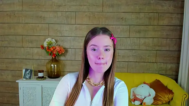 MilanaBalmain online show from February 2025 11:36:01 AM