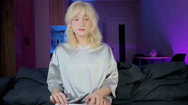 Gregory Byyrd online show from September 2025 08:44:01 PM