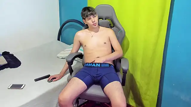 zackmontieel online show from October 2025 09:53:02 AM