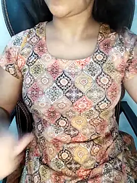 Tapur- online show from November 2025 02:37:02 PM