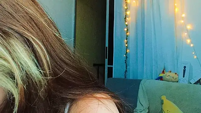 cherrybom969 online show from March 2025 07:42:02 AM