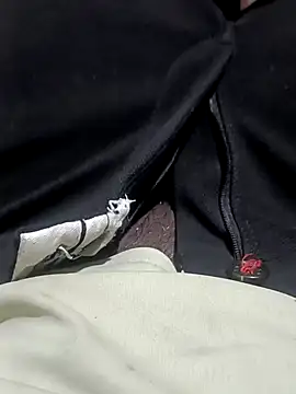 Snapshot of jellydicks chatting on February 2025 04:33:01 PM jellydicks online show from February 2025 04:33:01 PM