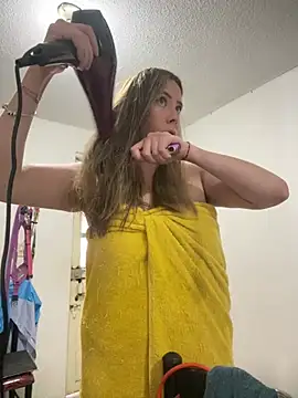 JanneKim online show from January 2025 09:41:01 PM