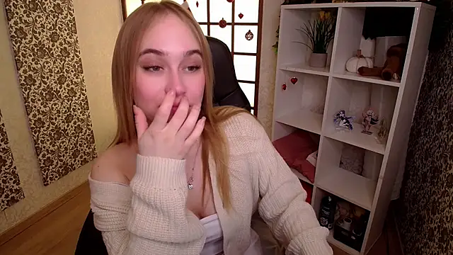 LianaBright online show from January 2025 02:00:02 AM