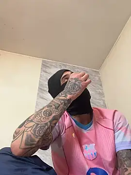 chavito2223 online show from February 2026 02:13:02 PM