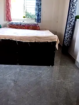 EeshaBhabi online show from November 2025 05:40:02 AM