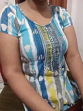 Snapshot of EeshaBhabi chatting on July 2026 09:12:02 AM EeshaBhabi online show from July 2026 09:12:02 AM