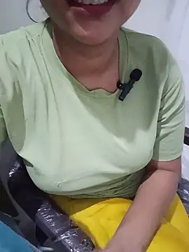 Snapshot of EeshaBhabi chatting on July 2026 01:49:01 PM EeshaBhabi online show from July 2026 01:49:01 PM