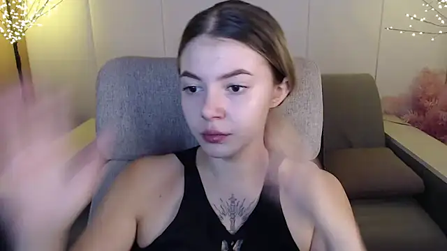 Ritaneer online show from March 2025 09:09:02 AM