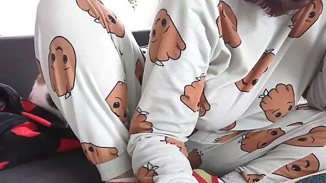 Lauzo21 online show from March 2025 12:20:01 PM