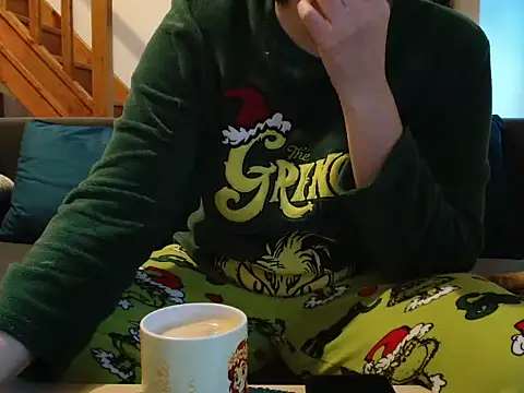 Lauzo21 online show from November 2025 06:58:01 AM