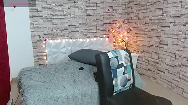 Snapshot of Vanse_lust chatting on February 2025 11:26:01 PM Vanse lust online show from February 2025 11:26:01 PM