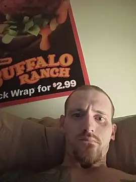 Snapshot of JohnnyHammersticks42 chatting on December 2025 03:33:01 AM JohnnyHammersticks42 online show from December 2025 03:33:01 AM