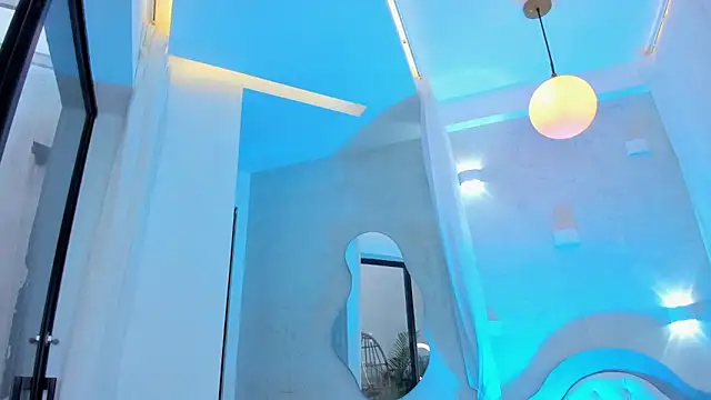 Venusflame   online show from November 2025 11:54:02 AM