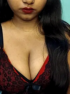 Snapshot of Ishaani_0 chatting on January 2026 10:35:02 PM Ishaani 0 online show from January 2026 10:35:02 PM