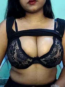 Snapshot of Ishaani_0 chatting on February 2026 12:20:01 PM Ishaani 0 online show from February 2026 12:20:01 PM