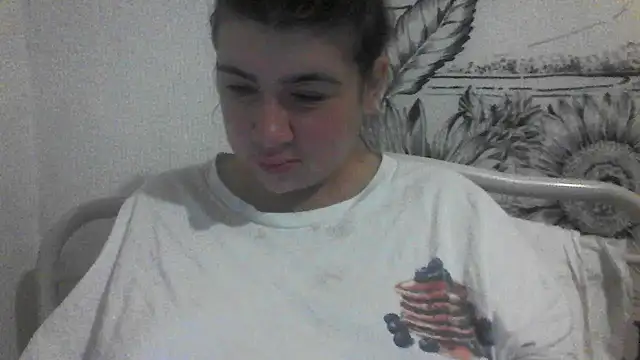 Snapshot of CamilaCherryX chatting on October 2025 07:43:01 PM CamilaCherryX online show from October 2025 07:43:01 PM