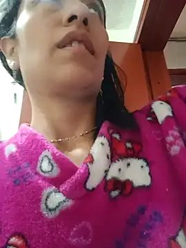 chloewildd  online show from September 2025 03:24:02 PM