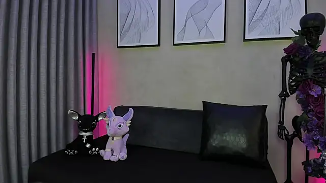 Snapshot of Morgan_Hilll_ chatting on October 2025 11:55:01 AM Morgan Hilll online show from October 2025 11:55:01 AM