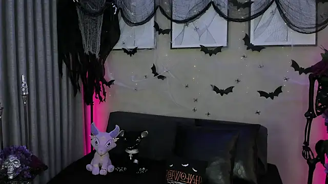 Snapshot of Morgan_Hilll_ chatting on October 2025 11:51:02 AM Morgan Hilll online show from October 2025 11:51:02 AM