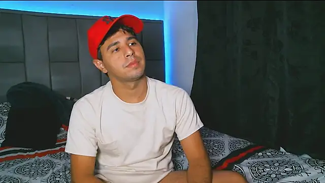 beautiful james online show from December 2024 11:53:02 PM