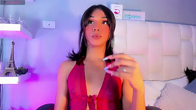 Snapshot of ValentinaMarinn chatting on January 2025 08:59:02 PM ValentinaMarinn online show from January 2025 08:59:02 PM