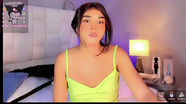 Snapshot of ValentinaMarinn chatting on February 2025 01:52:01 AM ValentinaMarinn online show from February 2025 01:52:01 AM