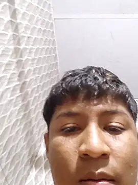 Snapshot of Tu_papi_69_ chatting on October 2025 11:50:01 PM Tu papi 69 online show from October 2025 11:50:01 PM