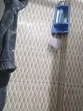 Snapshot of Tu_papi_69_ chatting on November 2025 12:33:01 AM Tu papi 69 online show from November 2025 12:33:01 AM