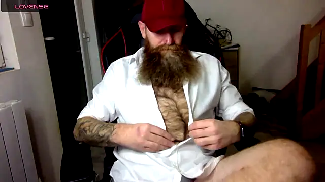 Snapshot of Ice_mannHH chatting on December 2024 07:14:01 PM Ice mannHH online show from December 2024 07:14:01 PM