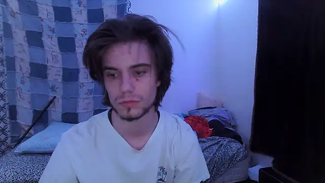 Benzolbub3 online show from October 2025 05:15:01 AM