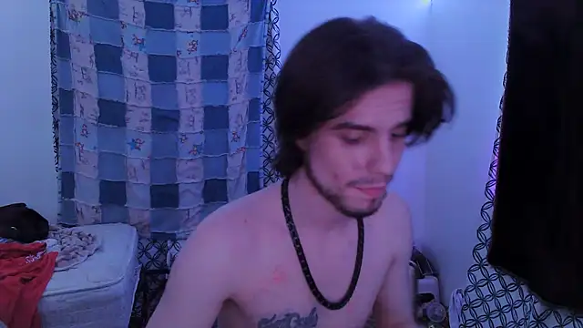 Benzolbub3 online show from October 2025 10:46:02 AM