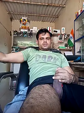 Priynkarani online show from November 2025 04:59:02 AM