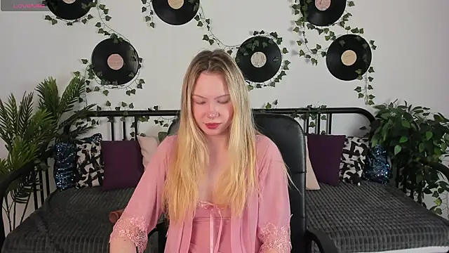 AnnAbbey online show from March 2025 03:08:01 AM