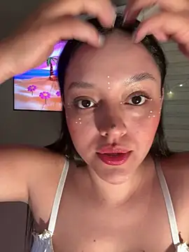 kenndall 21 online show from December 2025 02:40:02 AM